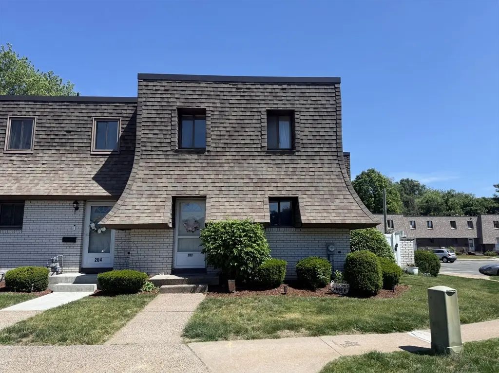 202 Beekman #202, Agawam