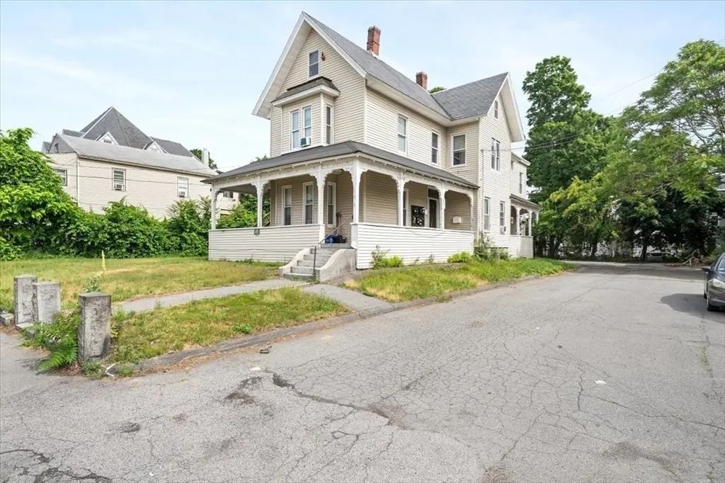 173 Branch Street, Lowell