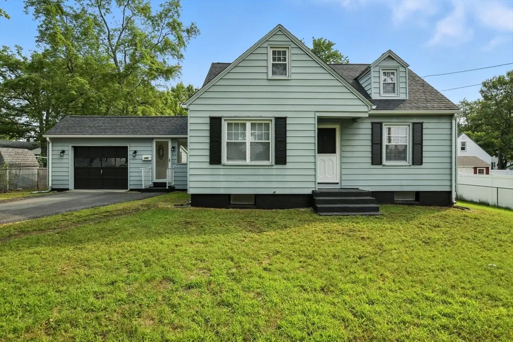 325 Hartwick St, Springfield