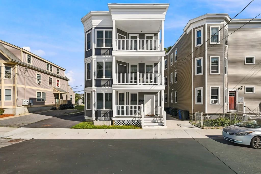 109 Ellington St #2, Boston