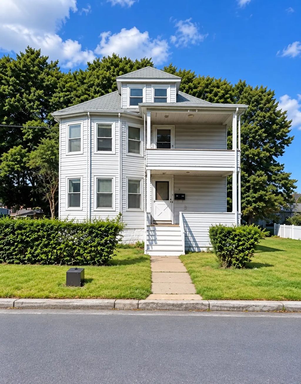 32 Hillside Avenue, Norwood