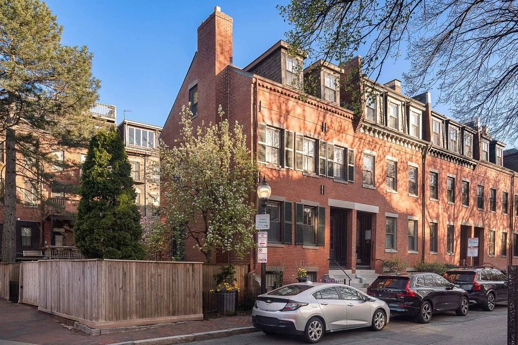 8-9 Ringgold St, Boston