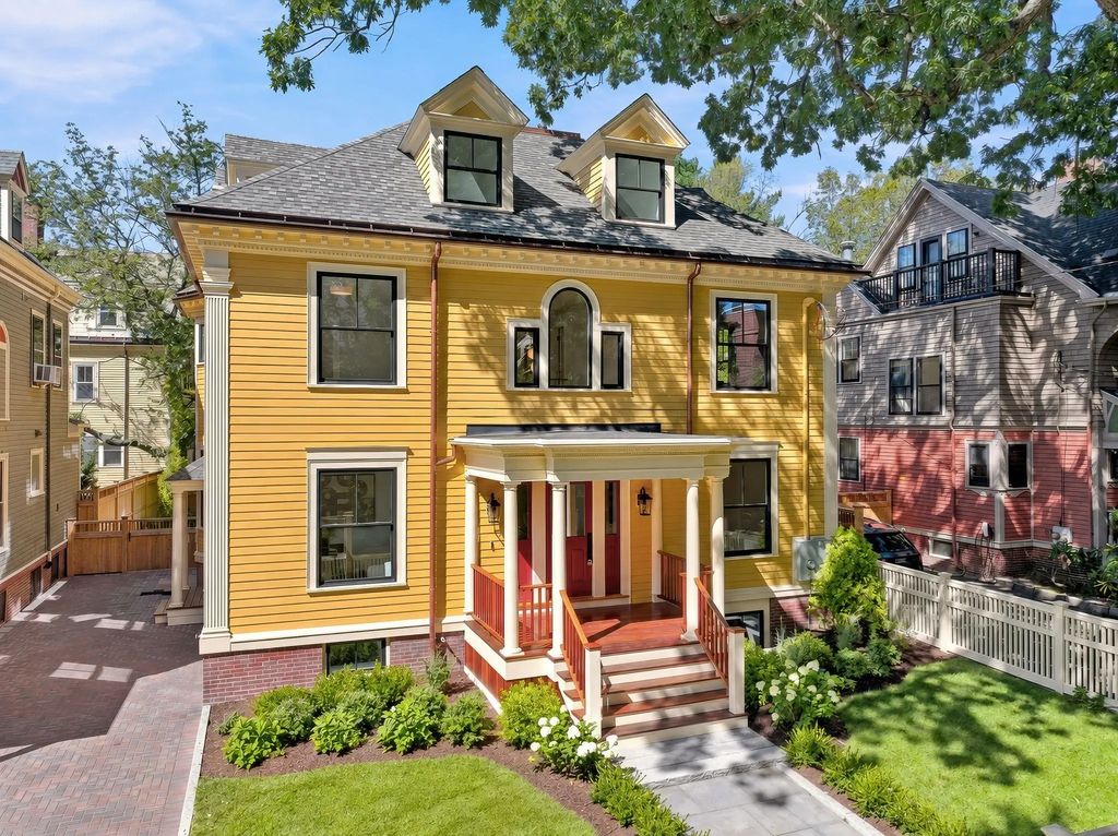 65 Hammond Street, Cambridge