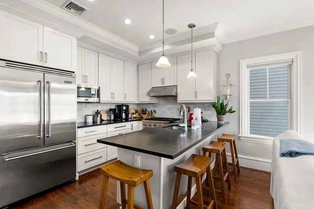 862 East 2nd St #6, Boston