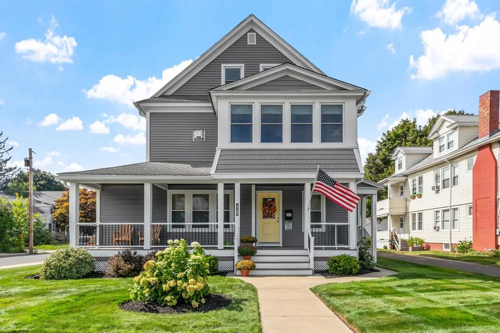 1705 Northampton Street, Holyoke