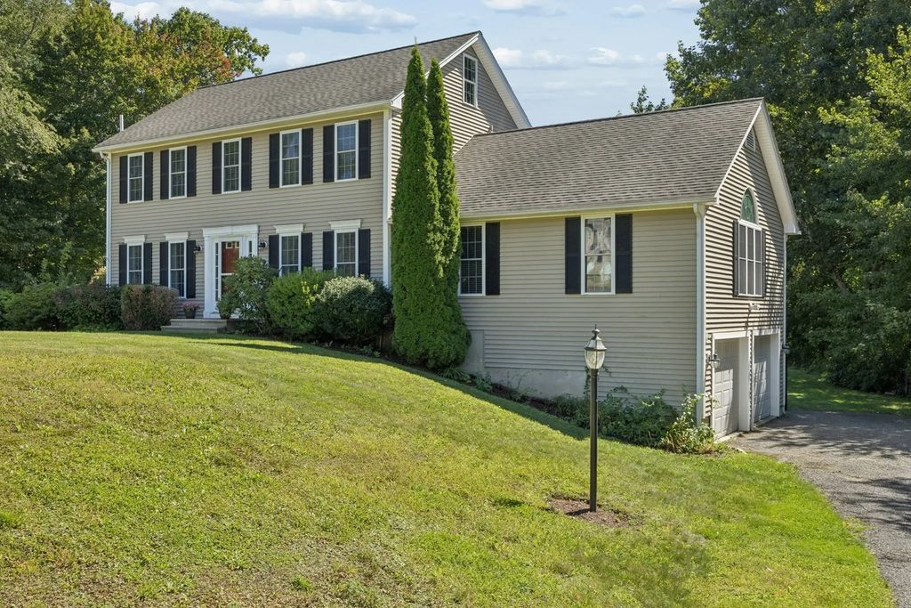 9 Cameron Dr, Rutland