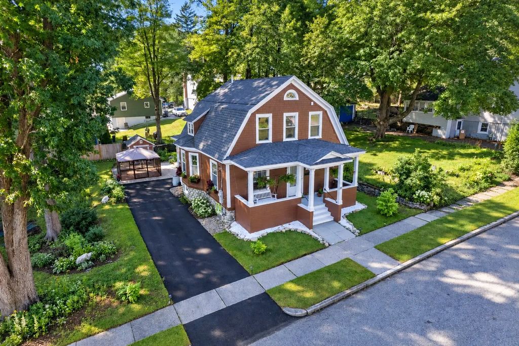 23 Tallawanda Dr., Worcester