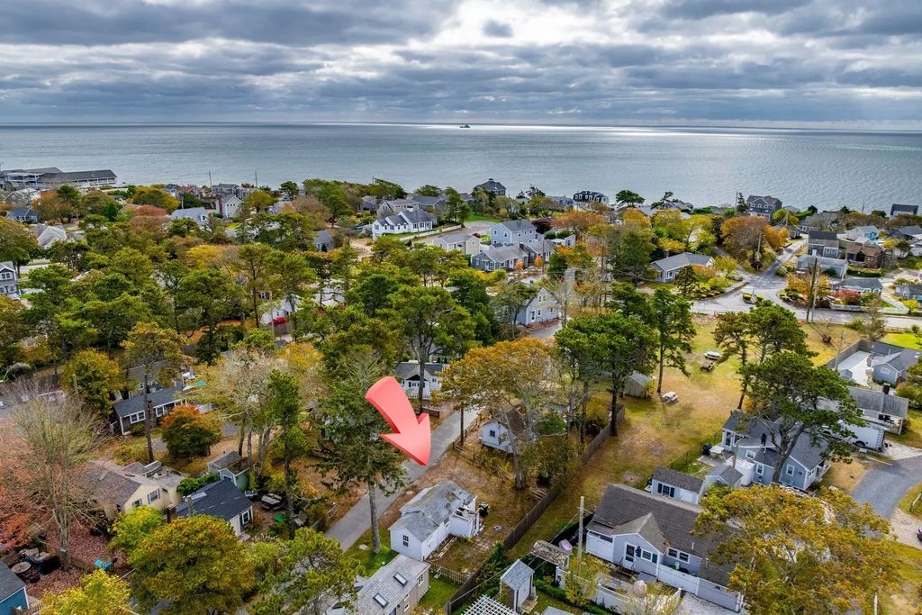 262 Old Wharf Rd #5, Dennis