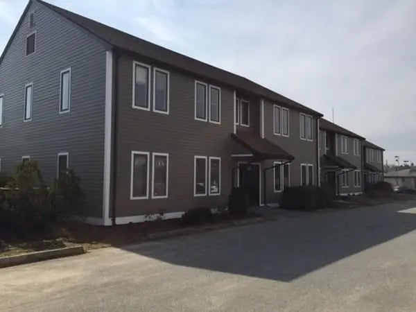 789 Turnpike Street #3, North Andover