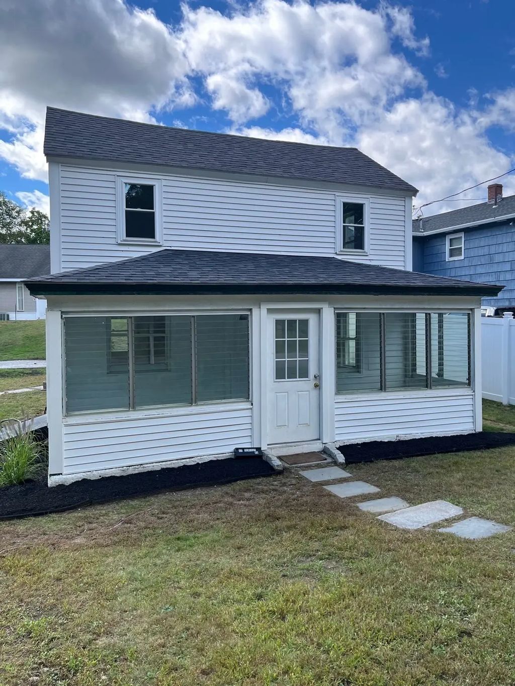 17 Sculley Road, Ayer