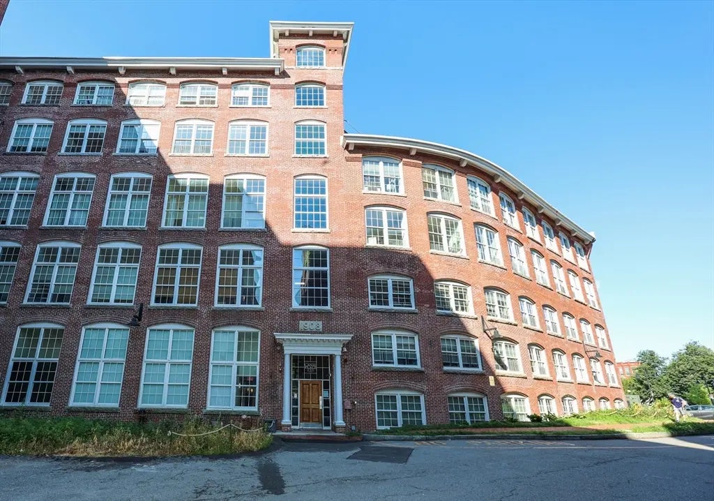 200 Market St #3010, Lowell