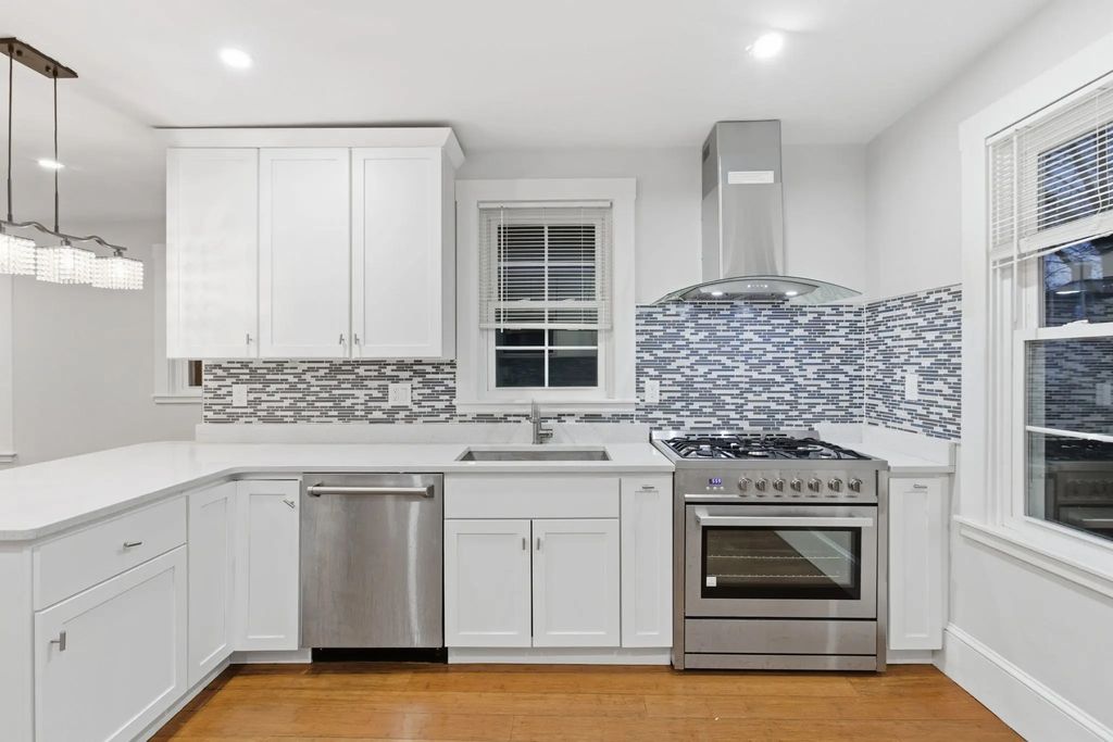 318 Concord Ave #318, Cambridge