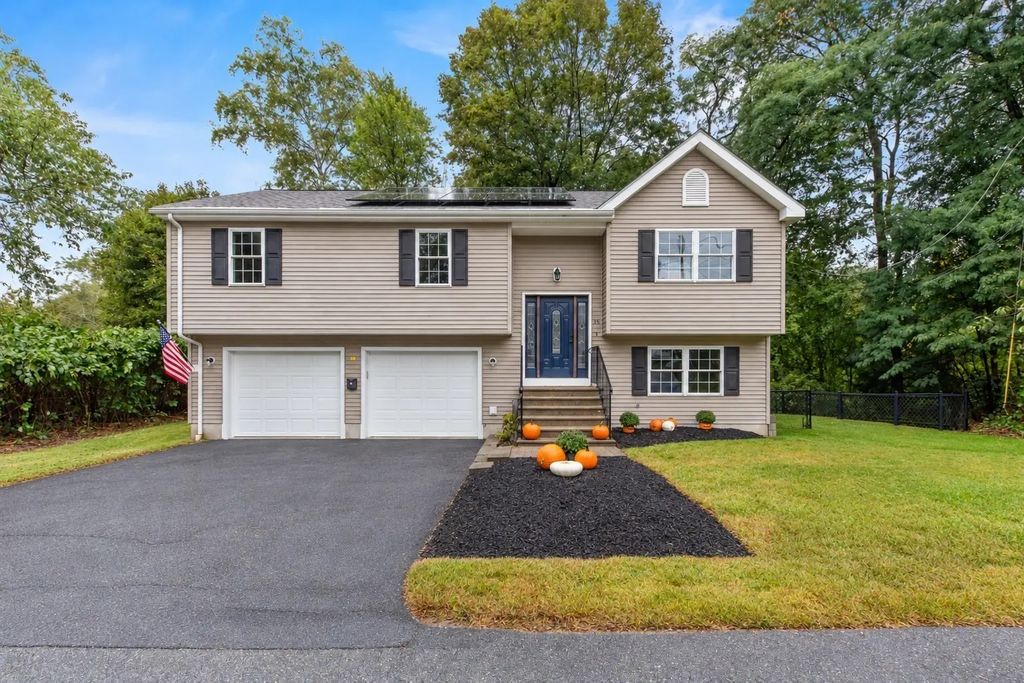 15 Tory Fort Ln, Worcester