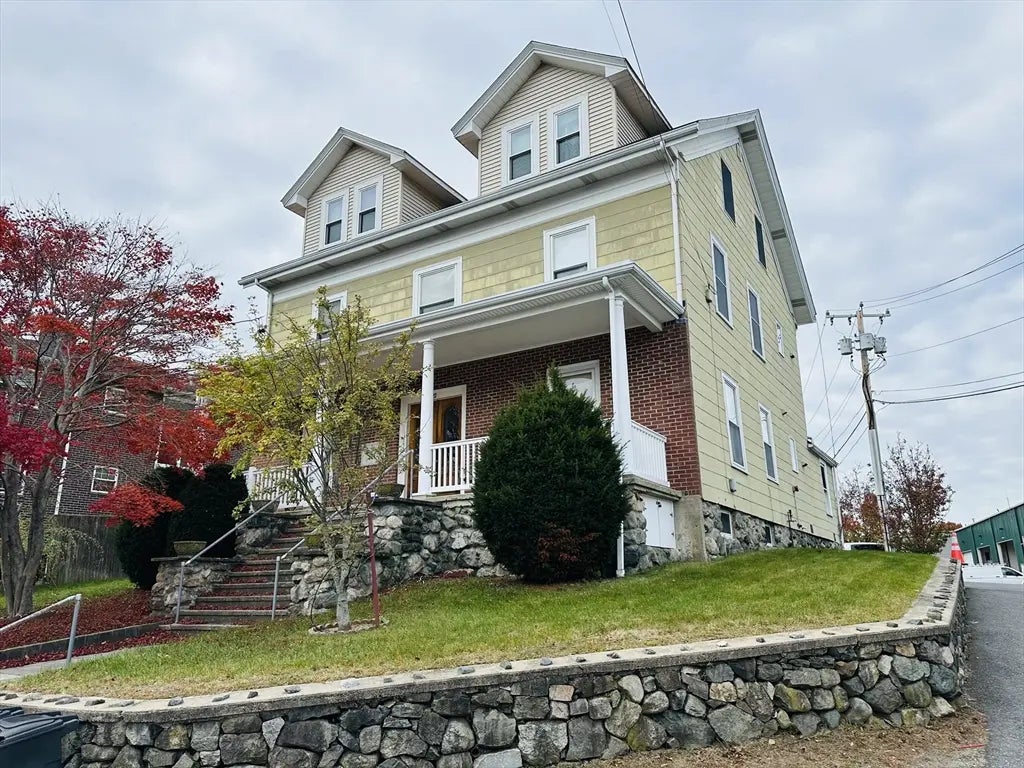 22 Summer Ave #1, Waltham