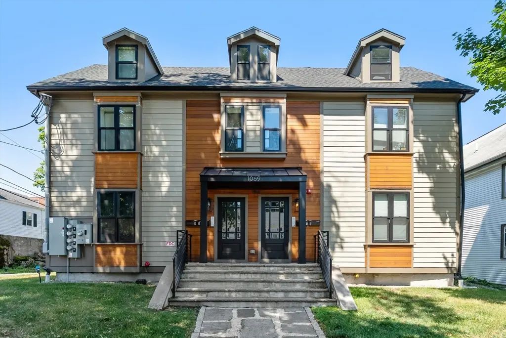 1069 Washington St #1, Boston
