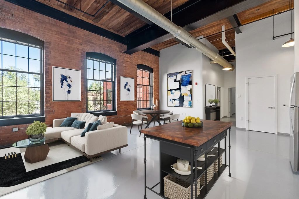 160 Water St #109, Williamstown