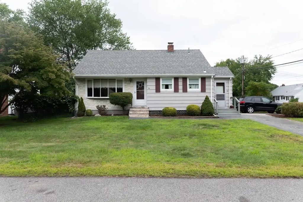 24 Hanson St, Brockton
