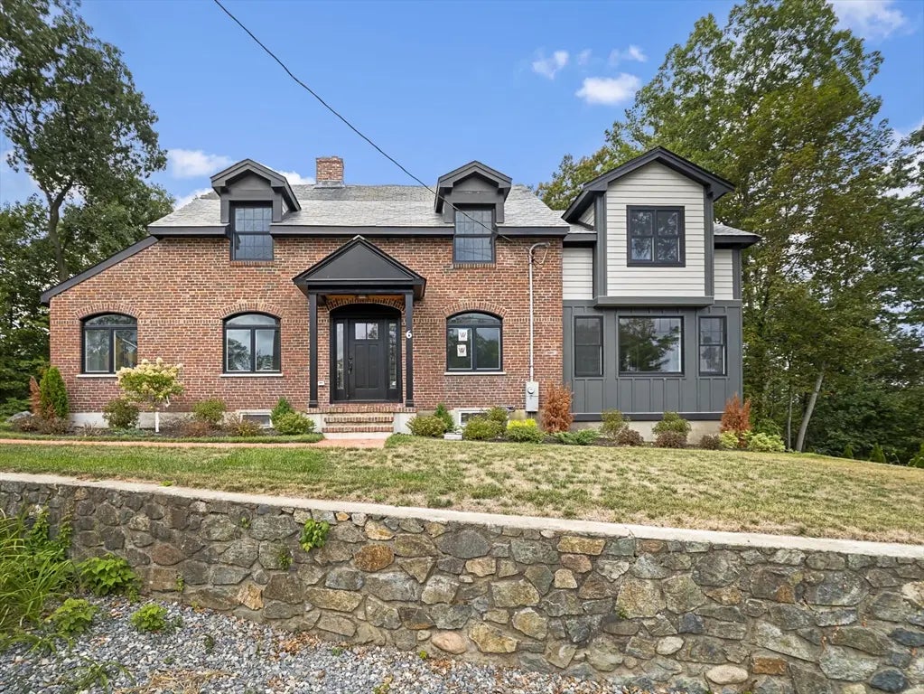 6 Lovis Ave, Wakefield