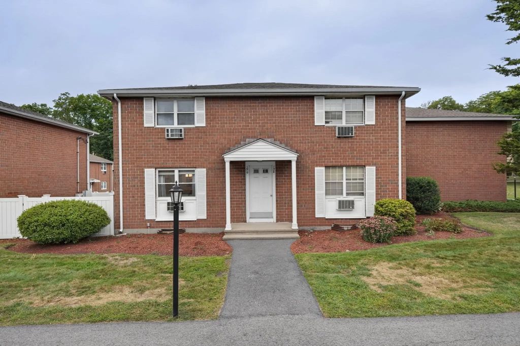 156 Kingston St #156, North Andover