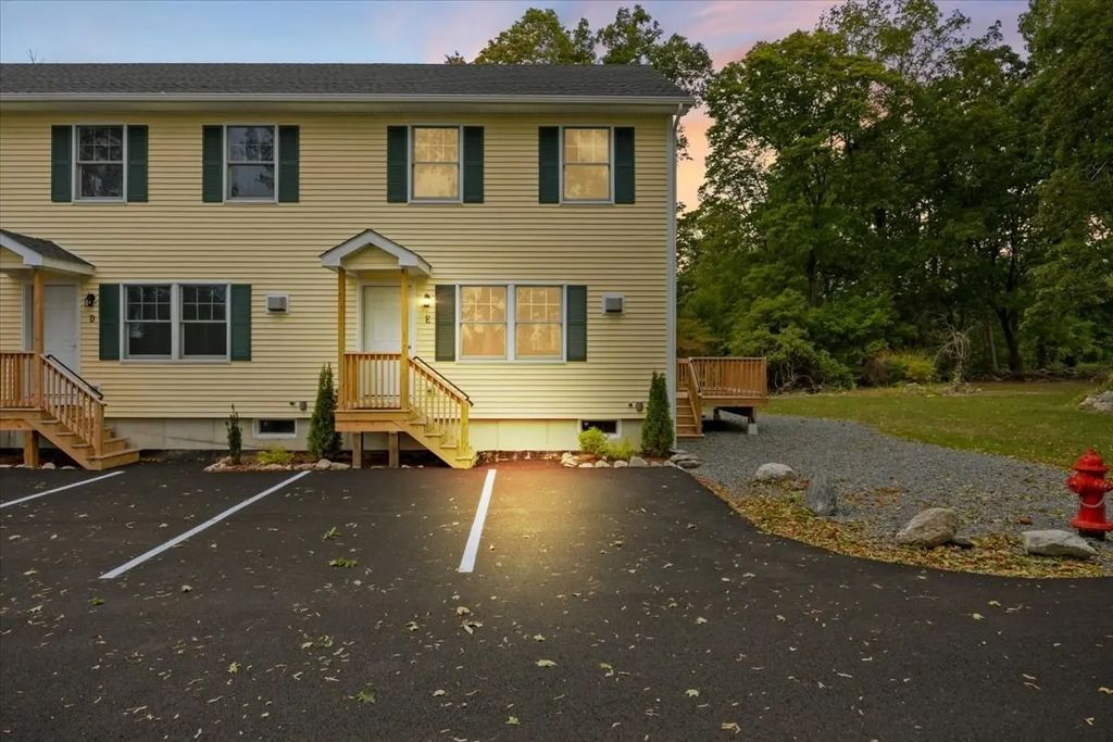 531 Foundry Street #e, Easton