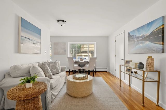 133 Beaconsfield Rd #23, Brookline