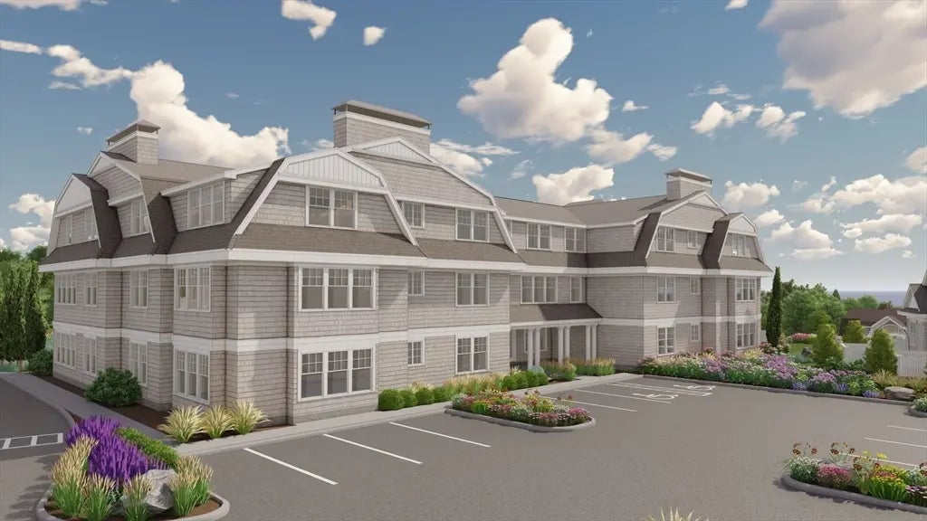 533 Woods Hole Rd #e301, Falmouth