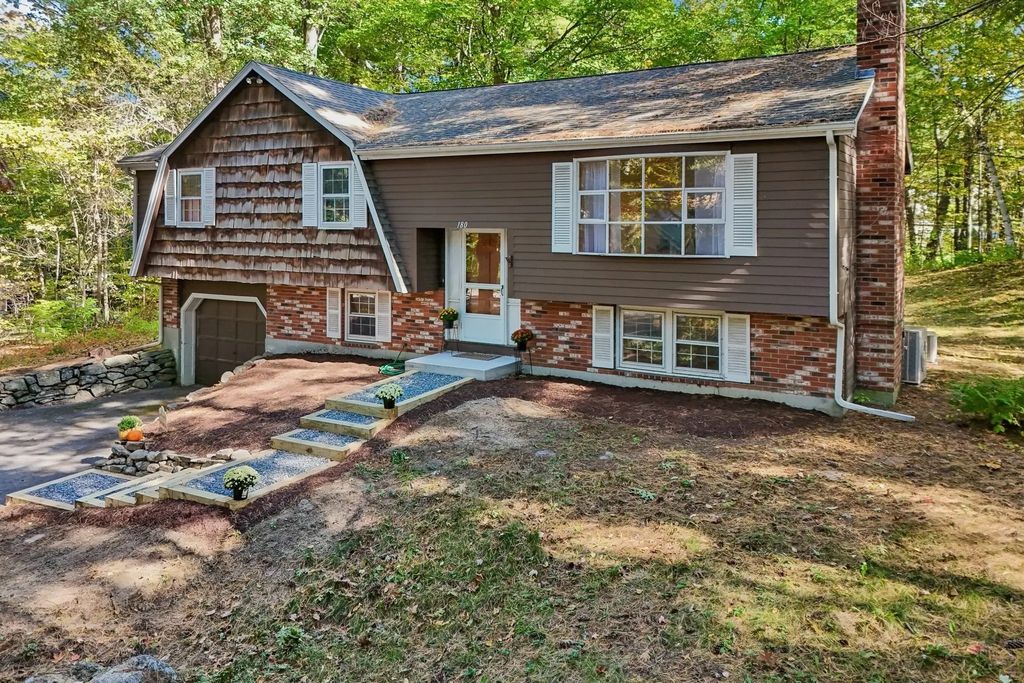 180 Hudson Rd, Stow