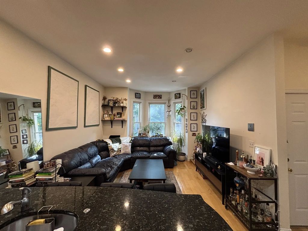 209 Harvard St. #1, Cambridge