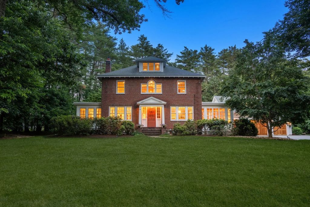 1172 Lowell Rd, Concord