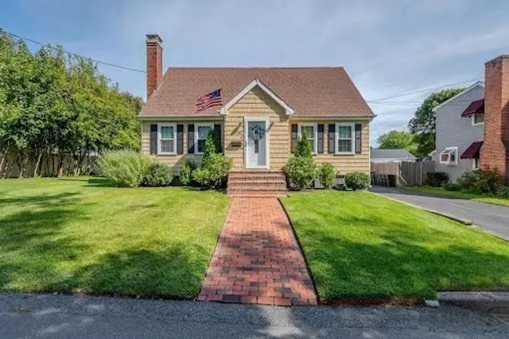 282 Longhill Ave, Somerset