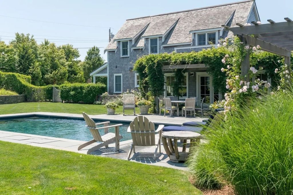 43 Vestal St, Nantucket