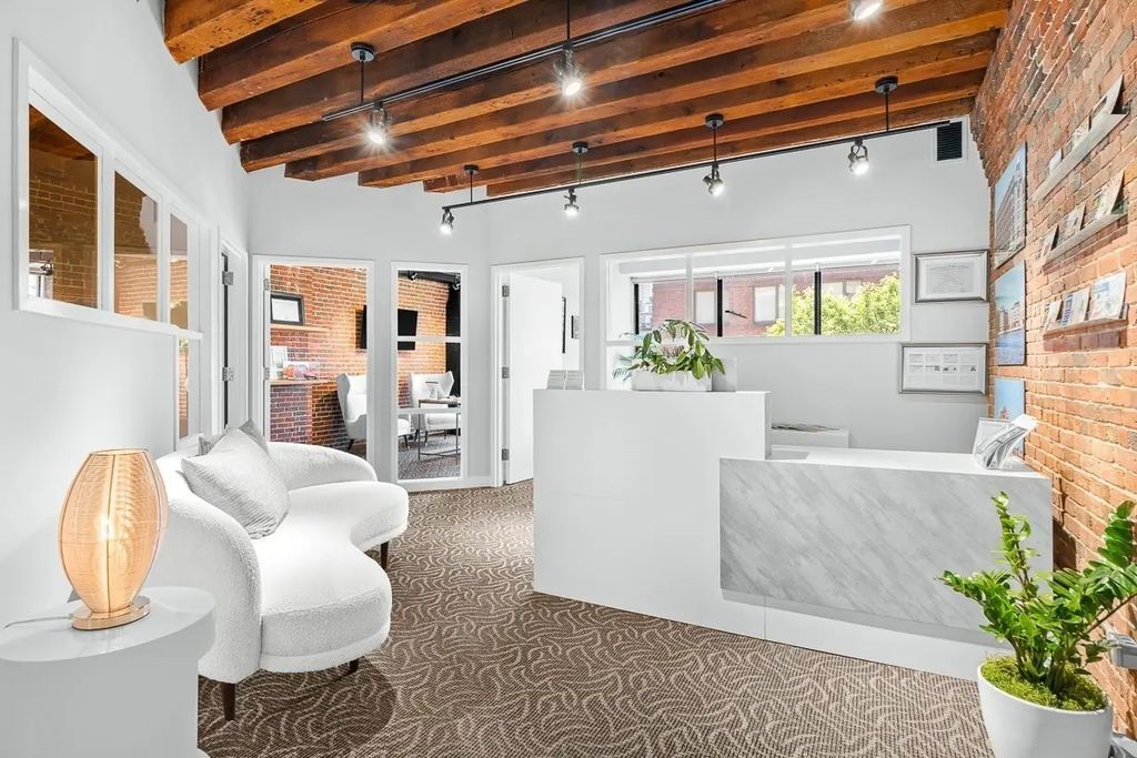 28 Atlantic Ave #222, Boston