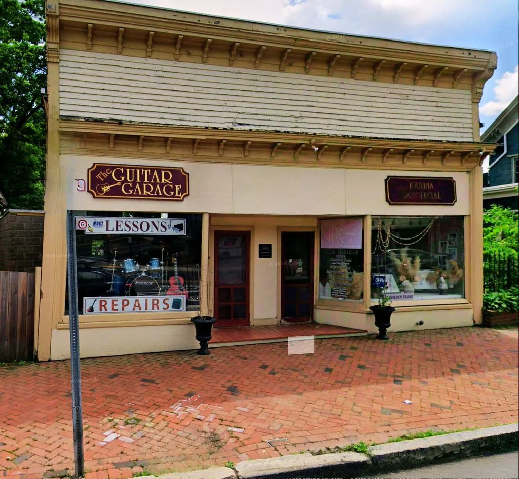 4-6 Hampshire Street, Methuen
