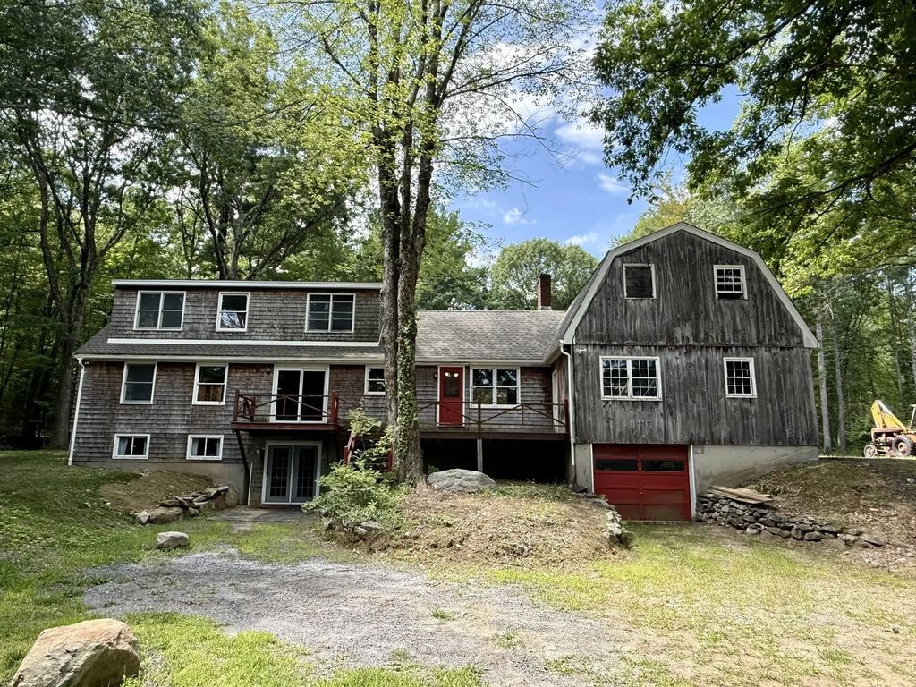 9 Laurel Ln, Princeton