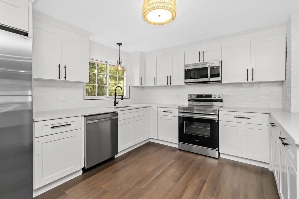 300 Jon Dr, Brockton