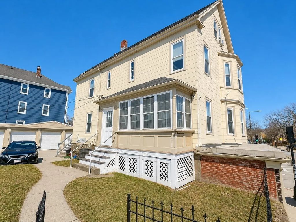 86 South St #2, Boston