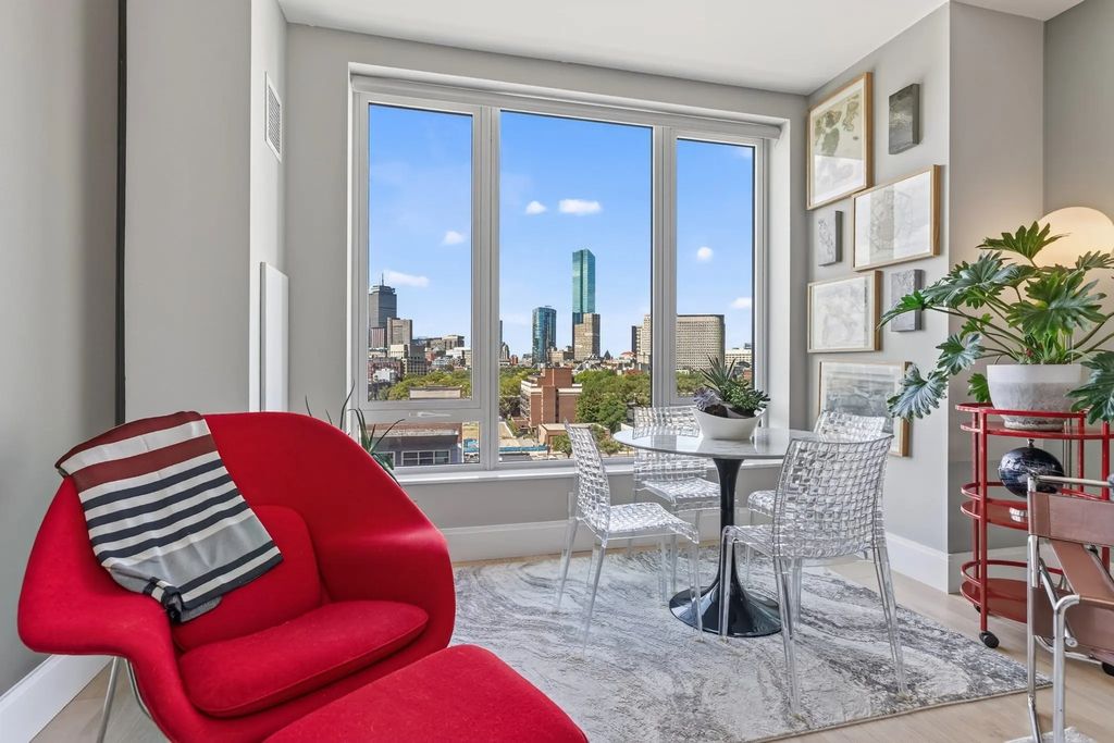 380 Harrison Ave #1011, Boston
