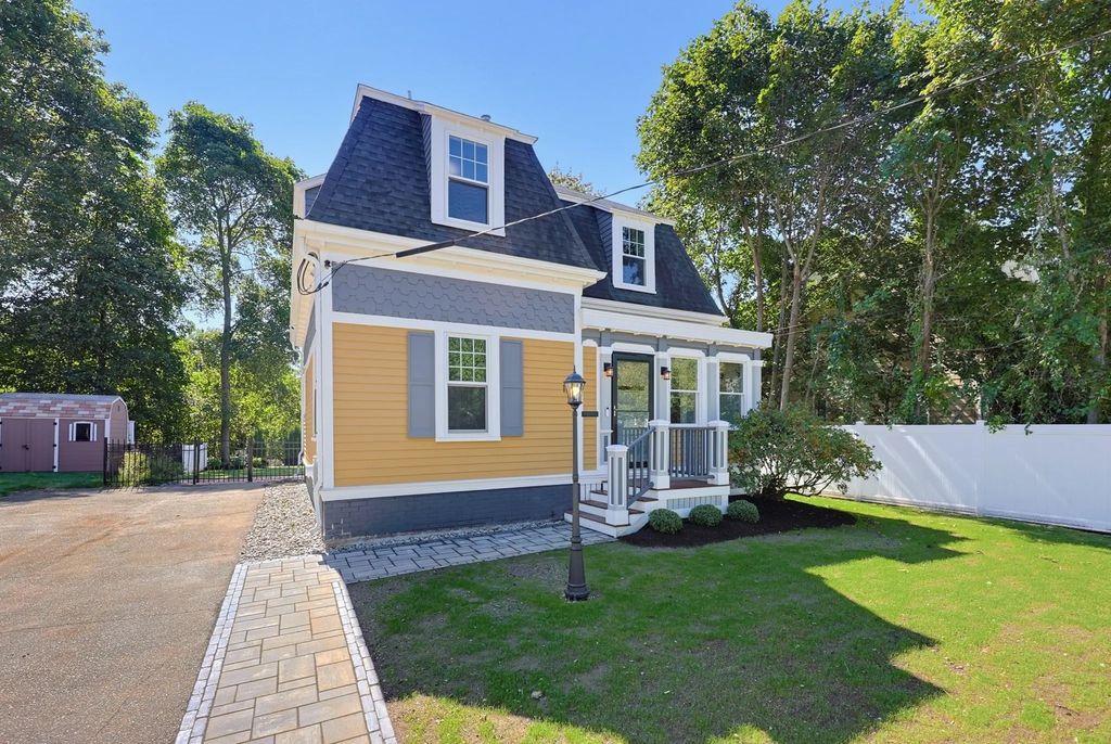 115 North Avenue, Natick