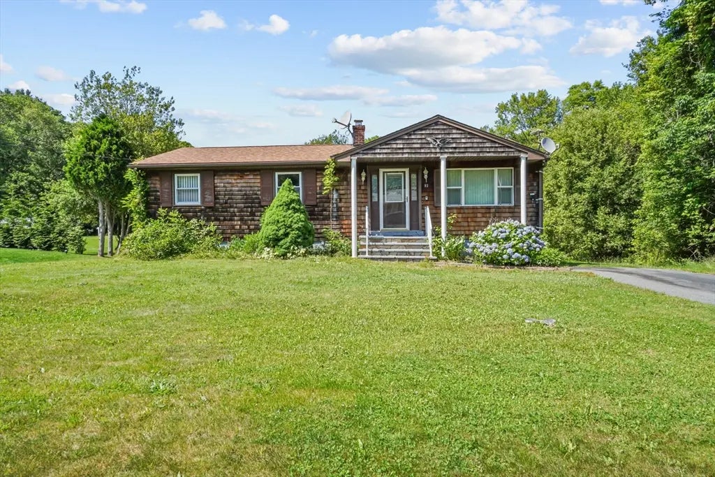 92 Benoit St, Westport