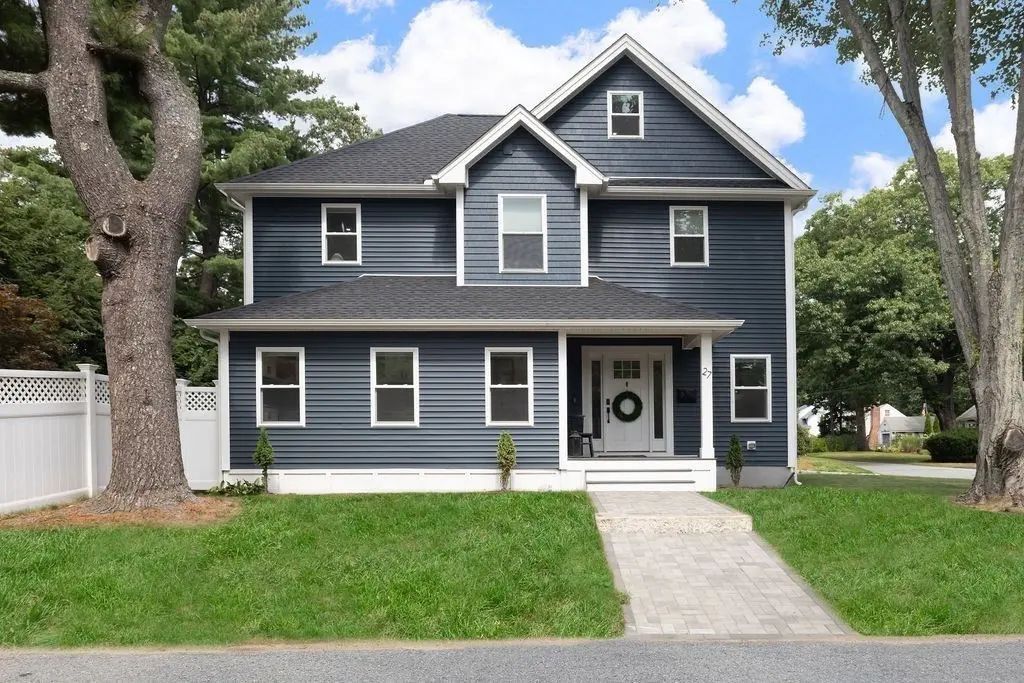 27 Connecticut Ave, Natick