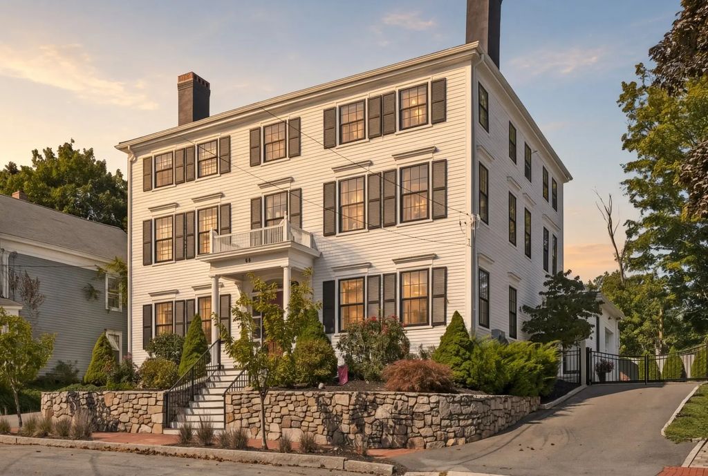 26a Tyng St, Newburyport