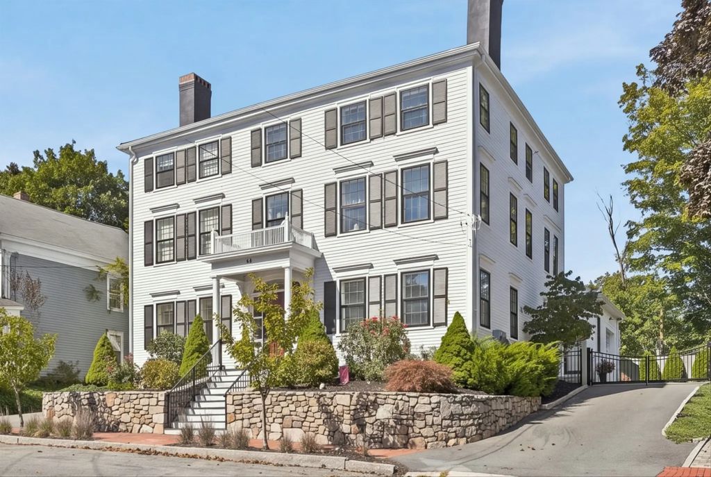 26a Tyng St, Newburyport