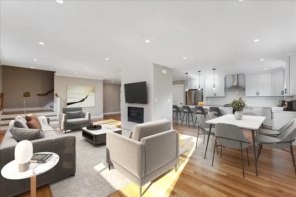 138 Myrtle Street #2, Waltham