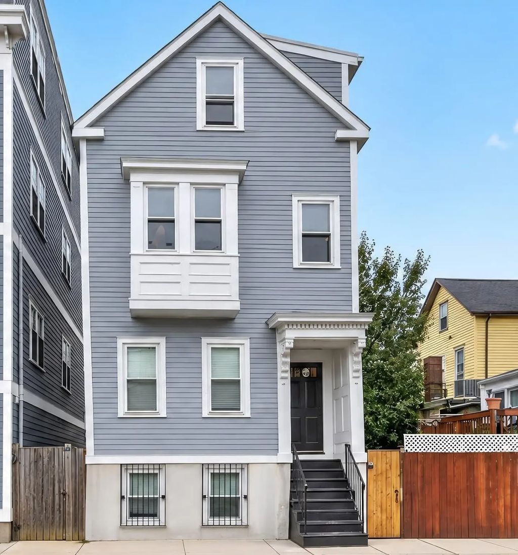 139 W 6th St #2, Boston
