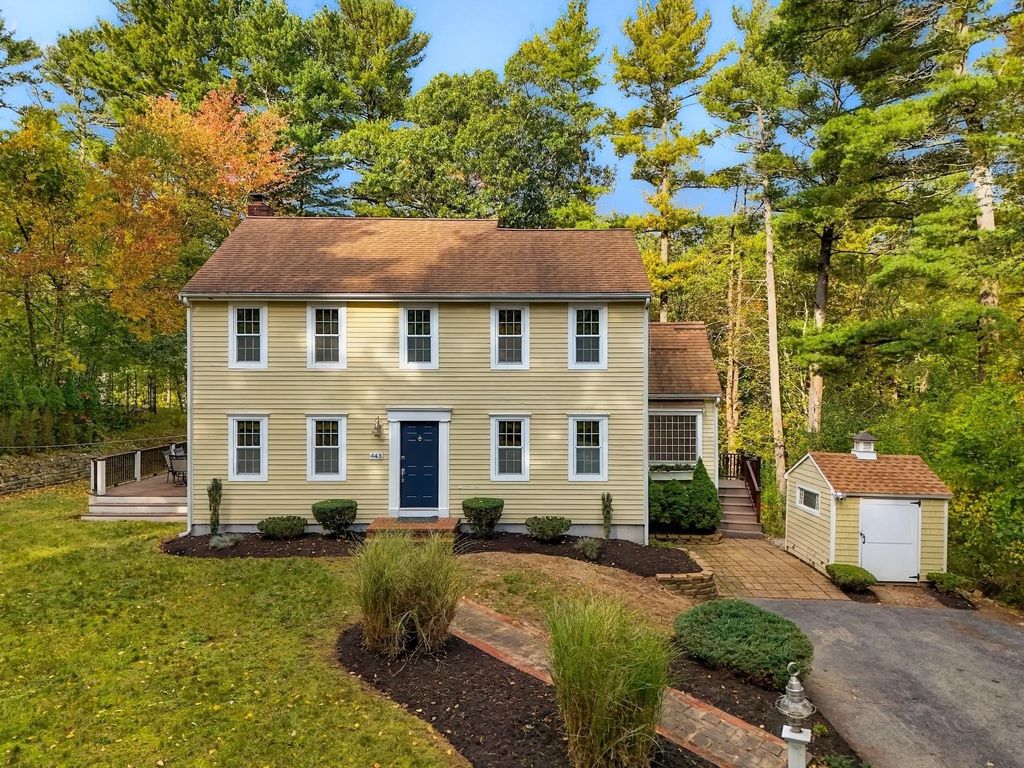 443 Cushing Street, Hingham