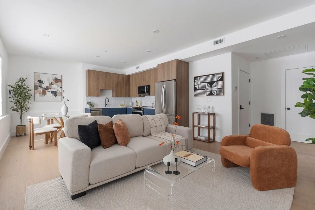 27 Dixwell St #4a, Boston