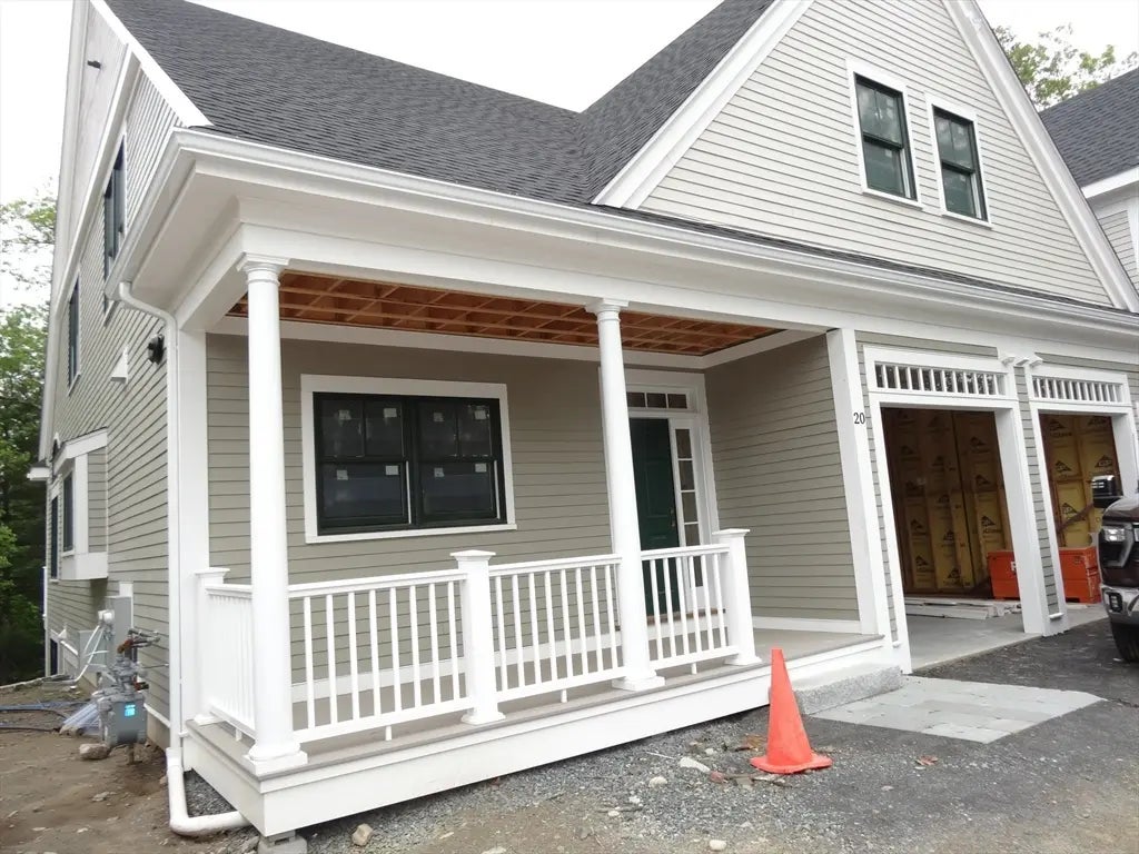 20 Talbot Lane #20, Reading