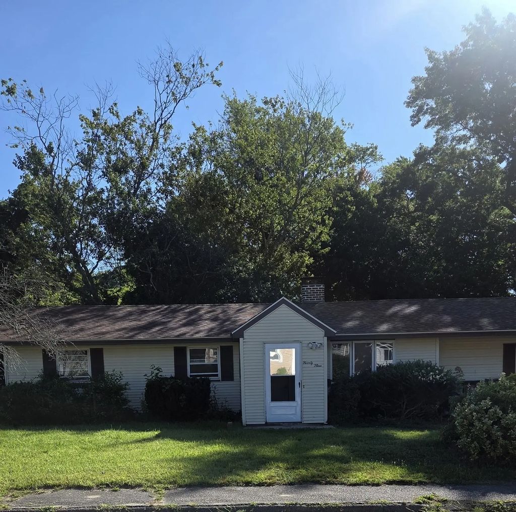 23 Mcdevitt Rd, Randolph