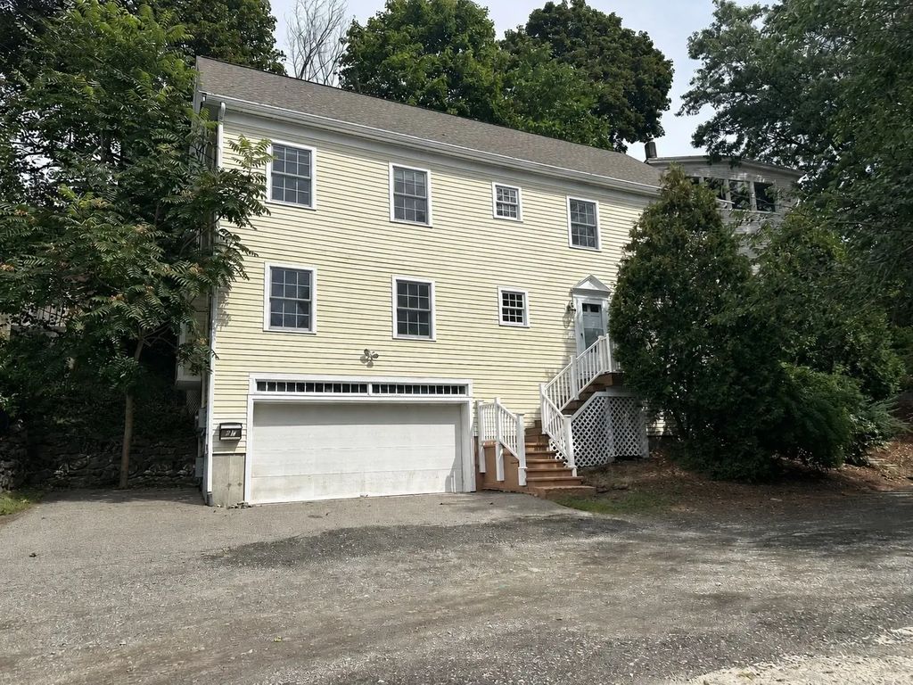 27 Sulivan Ave, Newton