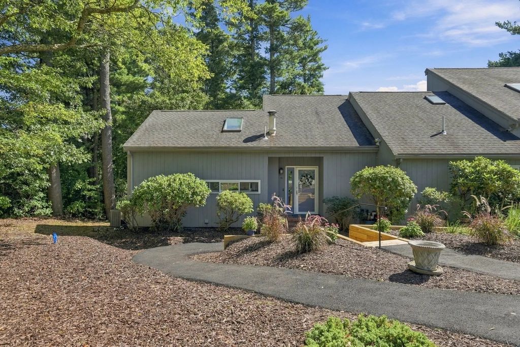 25 Trout Farm Ln #25, Duxbury